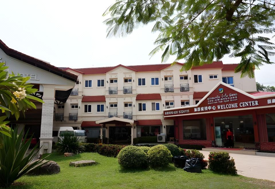 hotel overview picture