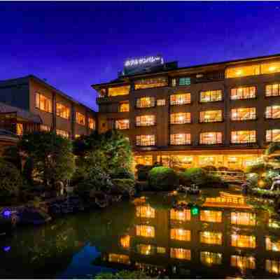 Hotel Sun Valley Izu Nagaoka Honkan Hotel Exterior