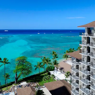 Halekulani Hotels near Magic Island