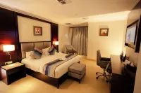 The Grand Palace Hotel