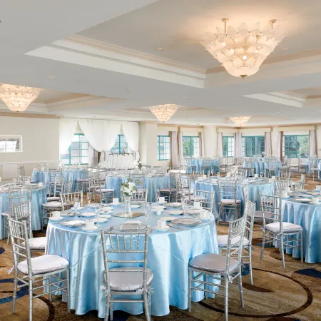 DoubleTree by Hilton San Pedro - Port of Los Angeles