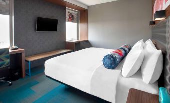 Aloft Buffalo Airport