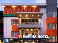 Marina Hotel Hoteles en Sirimau