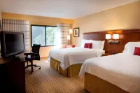 Courtyard Sacramento Airport Natomas Hotels in Sacramento