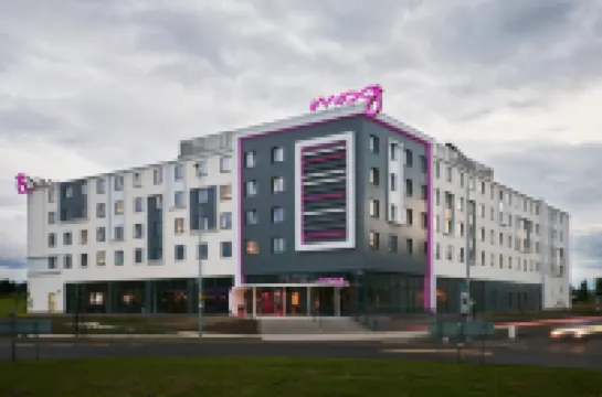 Moxy Edinburgh Airport