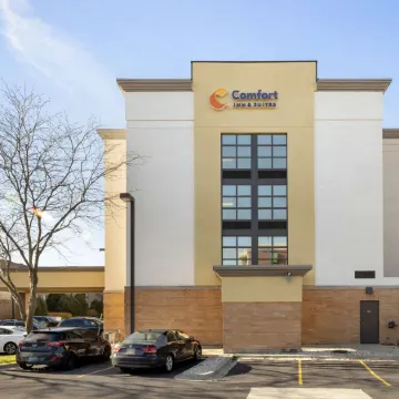 Comfort Inn & Suites Arlington Heights - Schaumburg