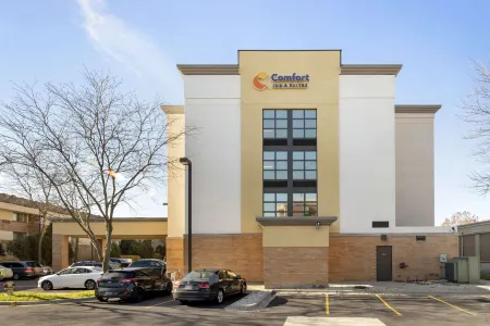 Comfort Inn & Suites Arlington Heights - Schaumburg
