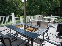 “Whole Home Near Roanoke • Ideal 10+ Night Stay - VT, Hollins Liberty Graduation Hotels in Botetourt County