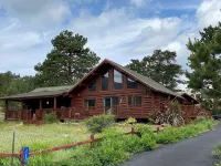 Log Home, Views, Wildlife, Near Estes, Scott Ponds, Playground, Town Trails. Hotels near Sprague Lake