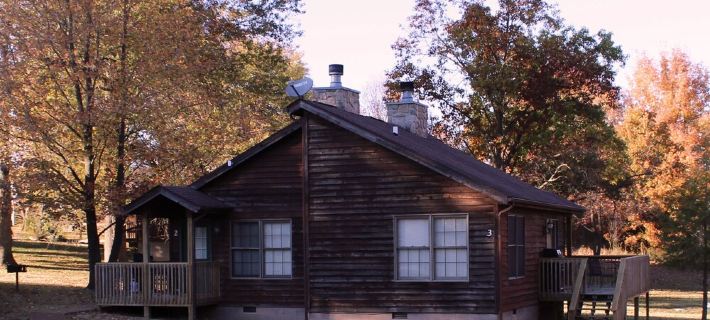 Winetrail Cabin - Giant City SP, SIU, Cedar Lake, & Shawnee Forest minutes away! Hôtels à&nbsp;: Comte de Jackson