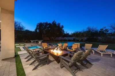 An Elegant, Luxurious, Modern Villa w/ a Spacious Patio & Backyard!