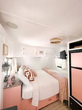 Darling Renovated Camper Near St. George and Zion