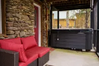 Welcome to Bigfoot Cabin at Lake Cumberland – Your Perfect Forest Retreat!
