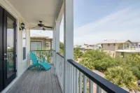 On 30A, Best View in Seacrest, 2 Primary, Large Roof deck, Balcony off 4 bdrms