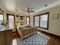 Family Friendly cabin with Mountain views - 3-Star