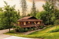 Serene Creekfront Cabin 2000 Sqft | 20Min to Yosemite