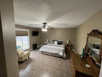 Bourbon Co. 9 - Come enjoy our 9 with your 9. Hotels in Bourbon County