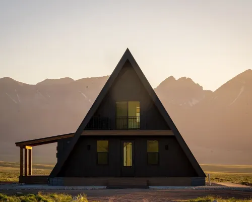 Luxury 3-bdr A-Frame on 35 acres with Mountain Views, Westcliffe, CO Hotels in Custer County