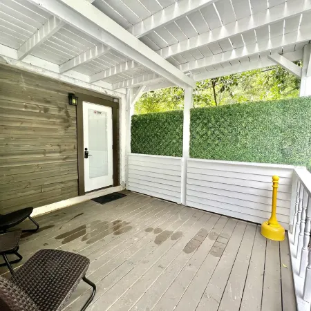 Historic Romance Studio B