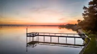 Tranquil Lakefront Retreat with Boat Dock - Richland Chambers Lake