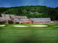 Windfall @ Quechee Club VT: Cozy Updated Condo  A/C, Fireplace -Ski -Golf -Renew Hotels in Quechee