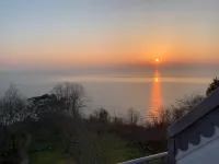 2 Bed Apartment The Priory - Panoramic Sea View - Ocean View