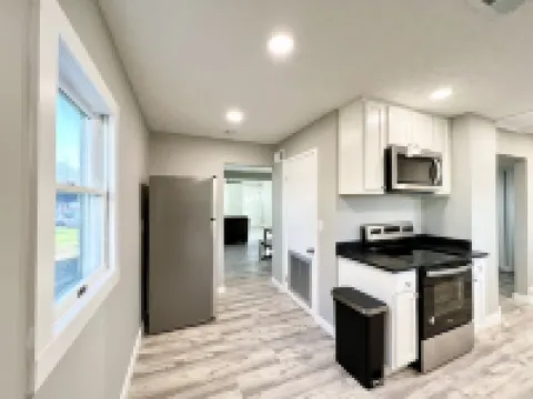 NEW! Private Home in Portage Lakes! Close to everything!