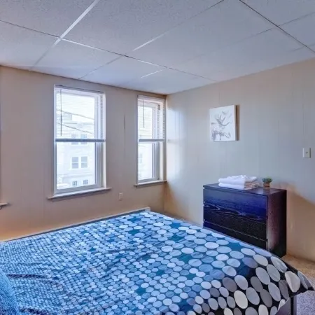 Hershey Smores, Apt #2Renovated 1 Bedroom Apt, Full Kitchen and Pull Out Sofa