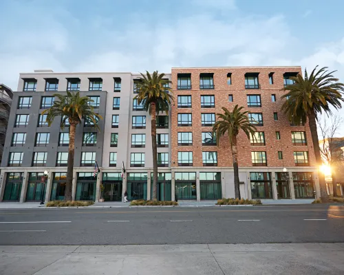 The Fort Sutter Hotel Sacramento, Tapestry Collection by Hilton - 4-Star