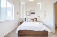 [Central Seattle] Sophisticated Home with Breathtaking City Views 레니에 스퀘어 플라자 주변 호텔