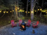 Family-Friendly House with Jacuzzi, Game Room, fire pit, and King master room Chugach Powder Guides附近的飯店