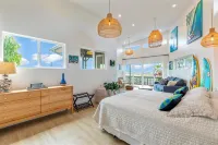 Modern ocean view suite walking distance to the coolest beach town in Maui