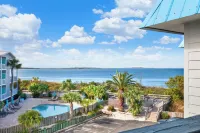 Savannah Beach & Racquet Club condo on North Beach 303B 泰碧島住宿飯店