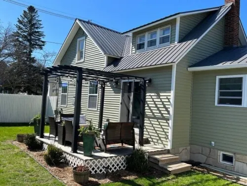 Perfect In-Town Bungalow - Wi-Fi