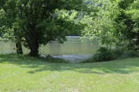 Cozy, riverfront house - 15 minutes from Virginia Tech