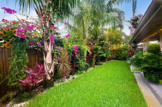 Villa Jardin Hotels in Oakland Park