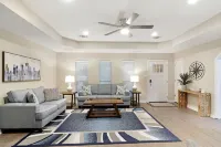 Great game room! minutes from the beach and casino