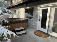 Mountain hideaway, minutes from Mission Ridge Ski and Board Resort - Apartments