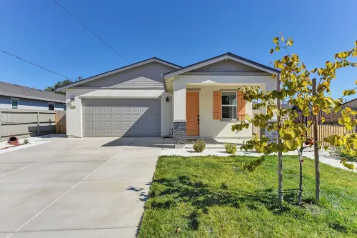 Perfect long term rental home in a peaceful neighborhood