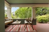 Stylish Craftsman in the Heart of PDX - Holiday Apartments