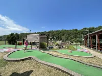 Brand New House w gated backyard that is located right at the Saugerties Village - Hot Tub
