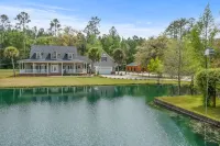 Country Villa pool hot tub game room pond