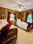 Cozy Cabin - In the Stix! Centrally located for Up North Fun