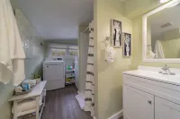 Historic, Charming GJ Downtown tiny home- Best location!