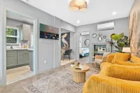 Luxe Haven Retreat