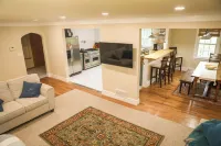 Central Frankenmuth location. Walk to everything! Hotels in Frankenmuth