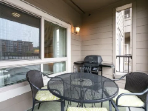 Walk to all Kirkland has to offer Hotels in Kirkland