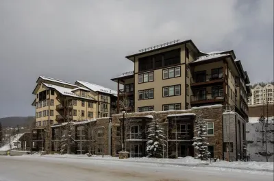 Location and Comfort - One Bedroom Ski In / Ski out, Hot Tub and Fire Pit 鄰近Moffat Tunnel West Portal的酒店