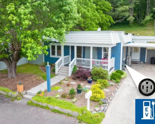 Artisan Gem - 2 BR / 1 Bath Hotels in Spruce Pine