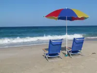 3rd Floor North Hutchinson Island Condo Steps From the Beach Pepper Park Beach附近的飯店